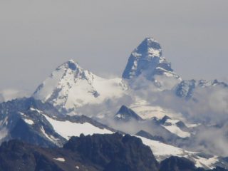 11 - dalla cima Dent d'Herens e Cervino