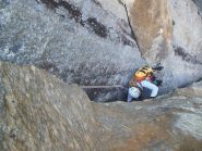 Bel diedro fessurato iniziale...