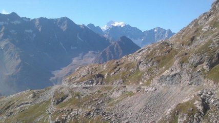 la panoramica strada e in fondo la Barre