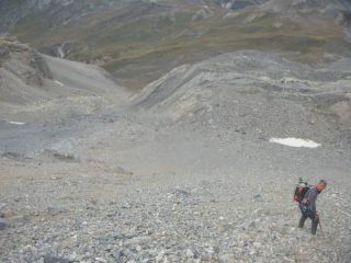 in erba il vallone tavernette con la nostra discesa detritica