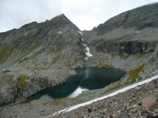 Il Lago Nero che col maltempo sembra ancora più nero ... ed io pure !!!