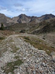La strada del Colle di Sant'Anna