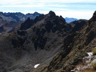 Dall'Aiga la Cima del Bal, a destra il passo di Gorgion Lungo e il traverso da fare per la Rocca Reis