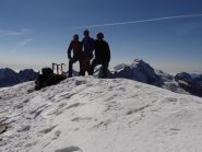 14 - foto di vetta con il Gran paradiso alle spalle