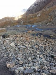 Terreni detritici verso il Collerin d'Arnas