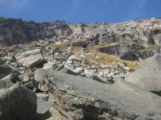 quasi in cresta