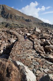 L'incredibile mulattiera che porta al rifugio