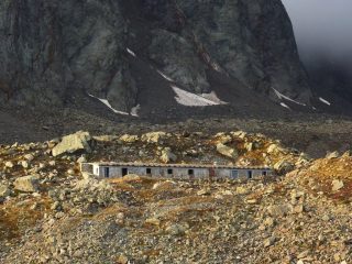 la casermetta nei pressi del lago Mongioie