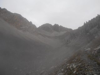 04 - al mattino sembrava ci fosse persino il sole, una volta bucato lo strato di nuvole in basso