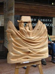 mostra scultura a Erto