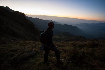Partenza all'alba, verso il lago di monastero