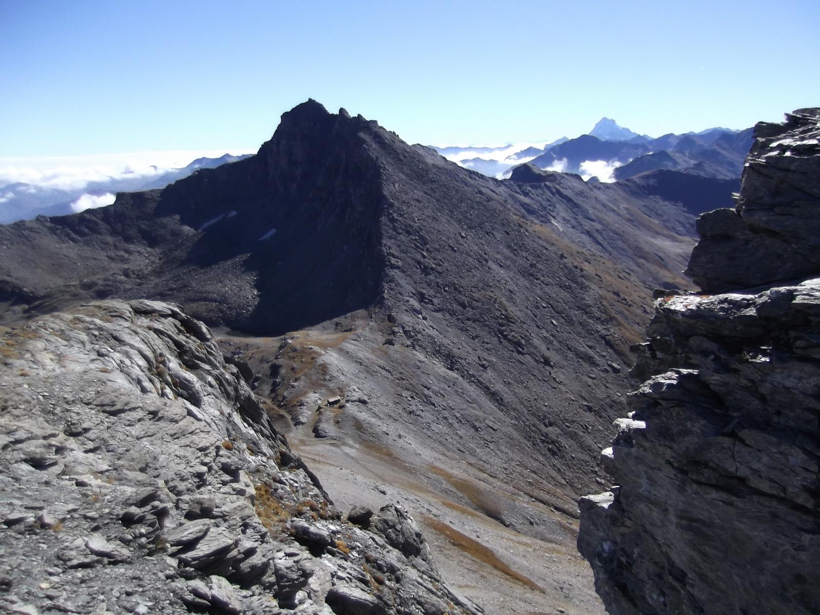 il Bric Ghinivert dal Bric Mezzogiorno