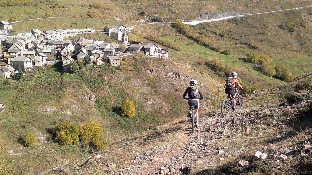 arrivando a Chazelet sul ripido sentiero