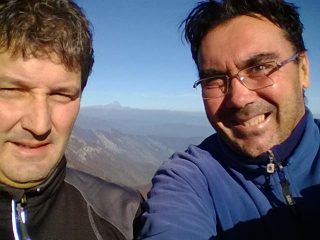 Selfie sul Balur con il Viso che si affaccia in lontananza