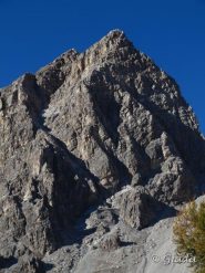La Cima del Lago e alla base un opera in caverna del Vallo Alpino