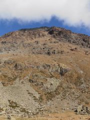 04 - il canale ed il pendio sottostante una volta abbandonato il sentiero per il passo Paschiet