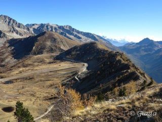 Dalla Tete de Pelevos il crinale percorso