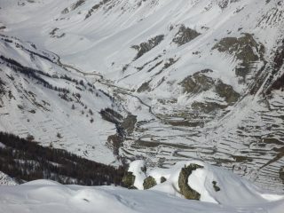 Tornanti delle grange di Argentera verso il colle della Maddalena