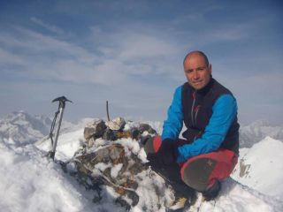 solitaria foto di vetta sulla Rochers Charniers