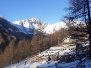 Grange A. Croix con il Pierre Menue sullo sfondo