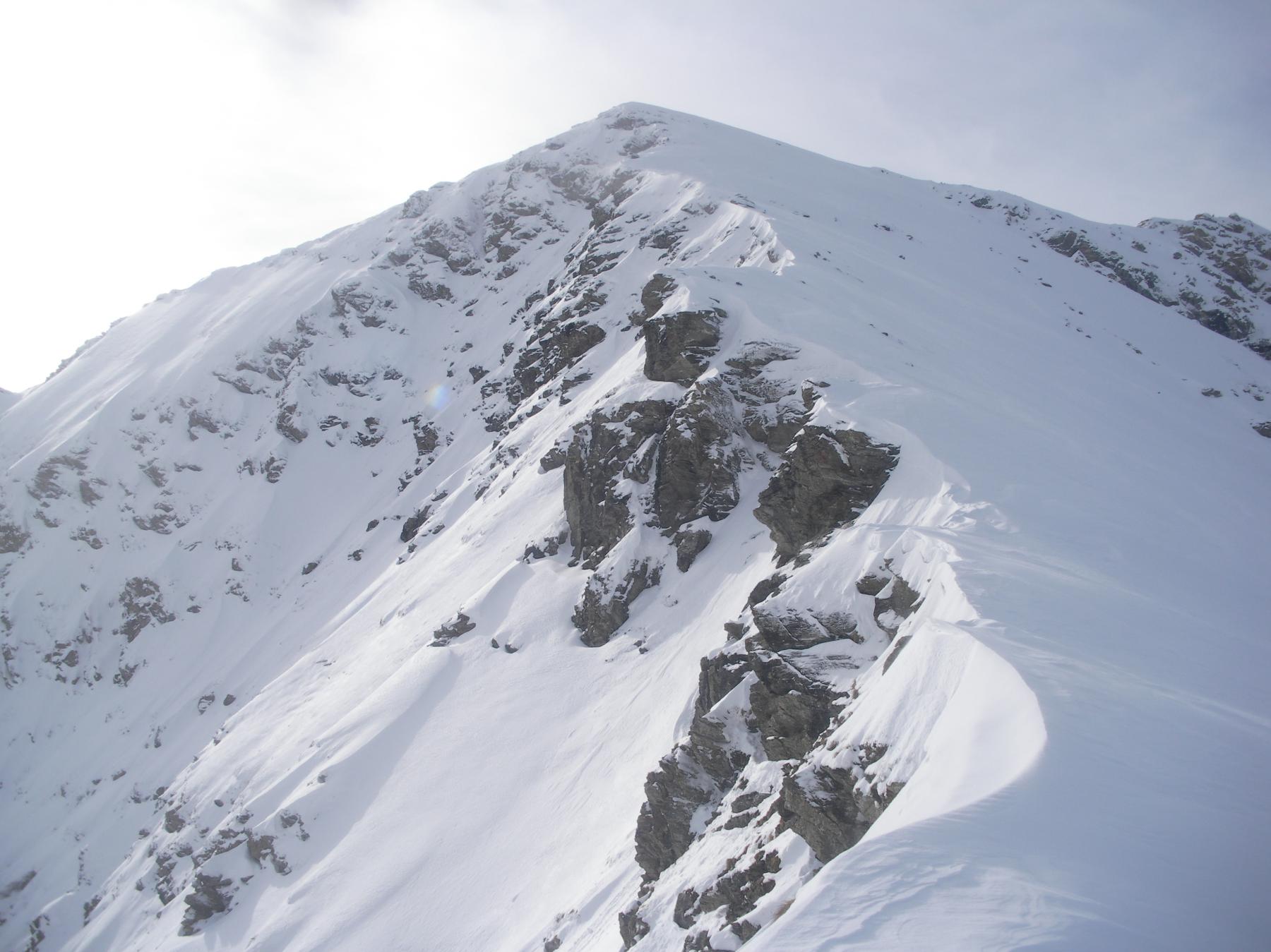 ..si prosegue verso il Cialancio al sommo di questa cresta..