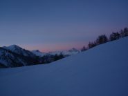 salendo  e ammirando il tramonto