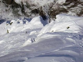 meringhe di neve scendendo dall'anticima ovest