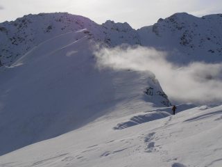 08 - Salita dal Colle del Vento al Monte Muretto, Punta costabruna alle spalle