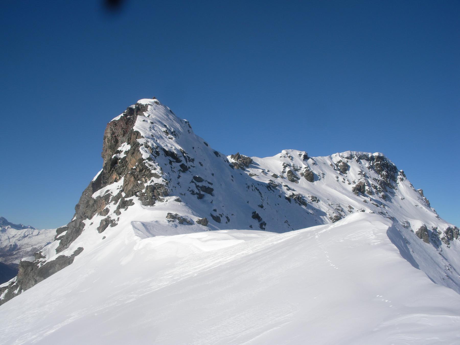 a sx aguzza e' l'anticima..