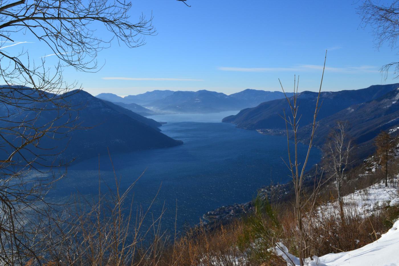 l'ampia vista sul Lago Maggiore