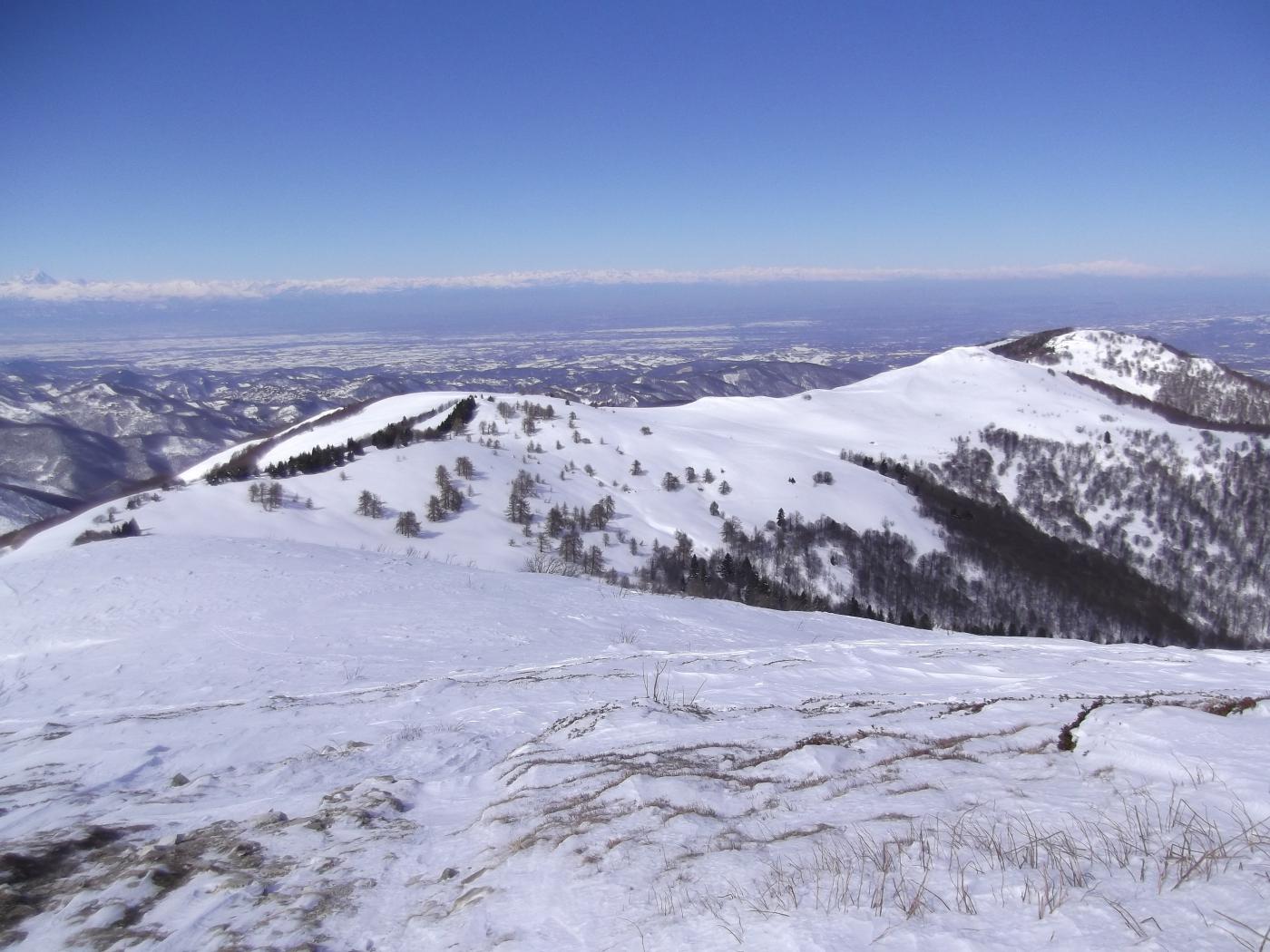 La dorsale verso il Bric Nei vista dal Mindino
