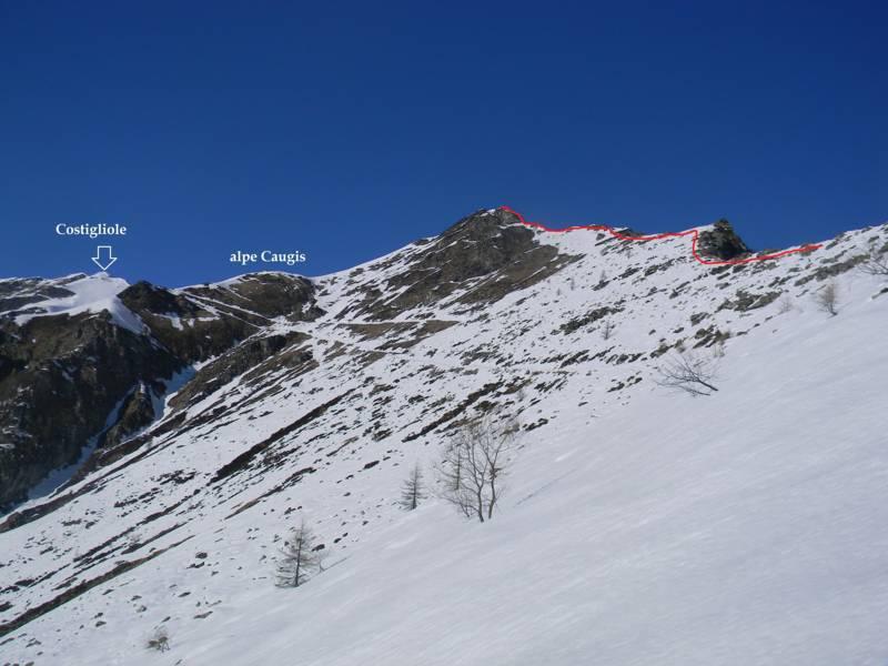 a sx la meta, a dx metà cresta S della Vergia risalita