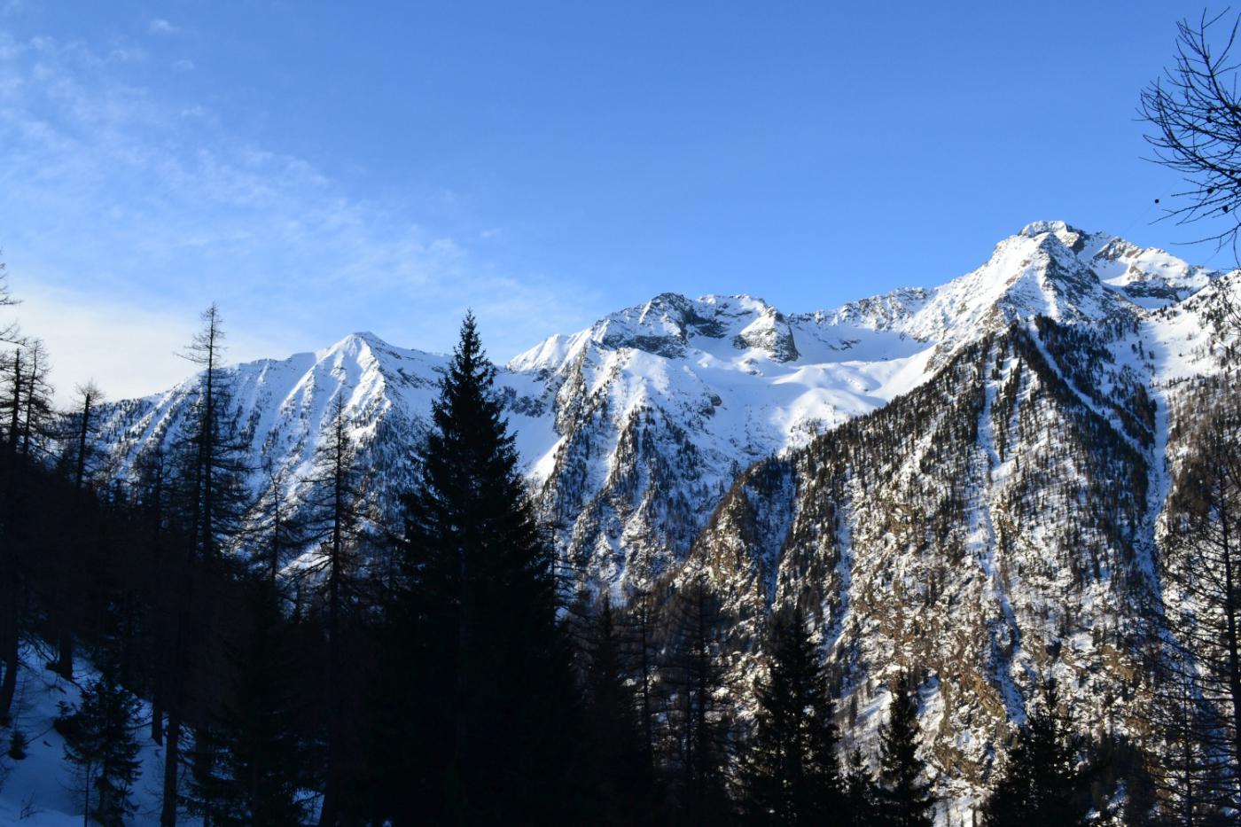 bel panorama dalla mulattiera di salita