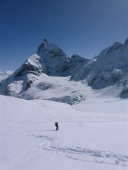 Discesa su ghiacciaio Stockj e Tiefmatten