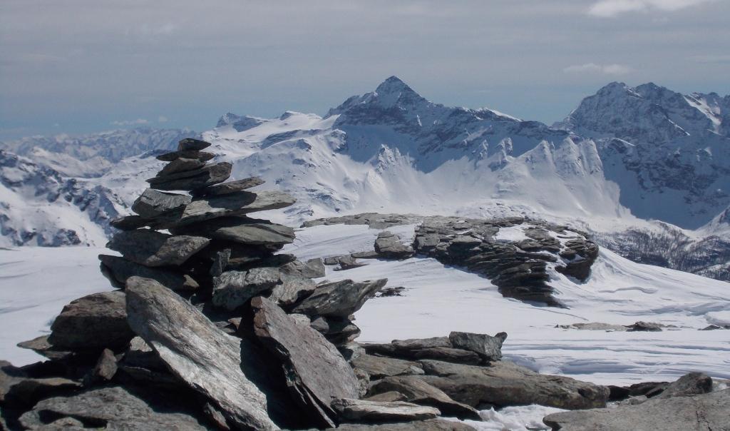 Sulla cima guardando il Pizzo Scalino