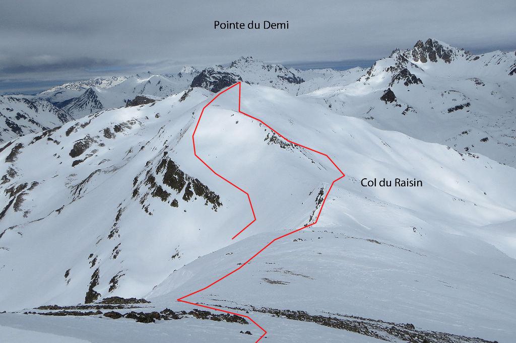 Pointe du Demi e Pic Ombiere - La Demi dall'Ombiere. Il ripido pendio E salendo dal Grand Vallon