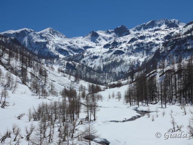 Il bellissimo vallone col Santuario