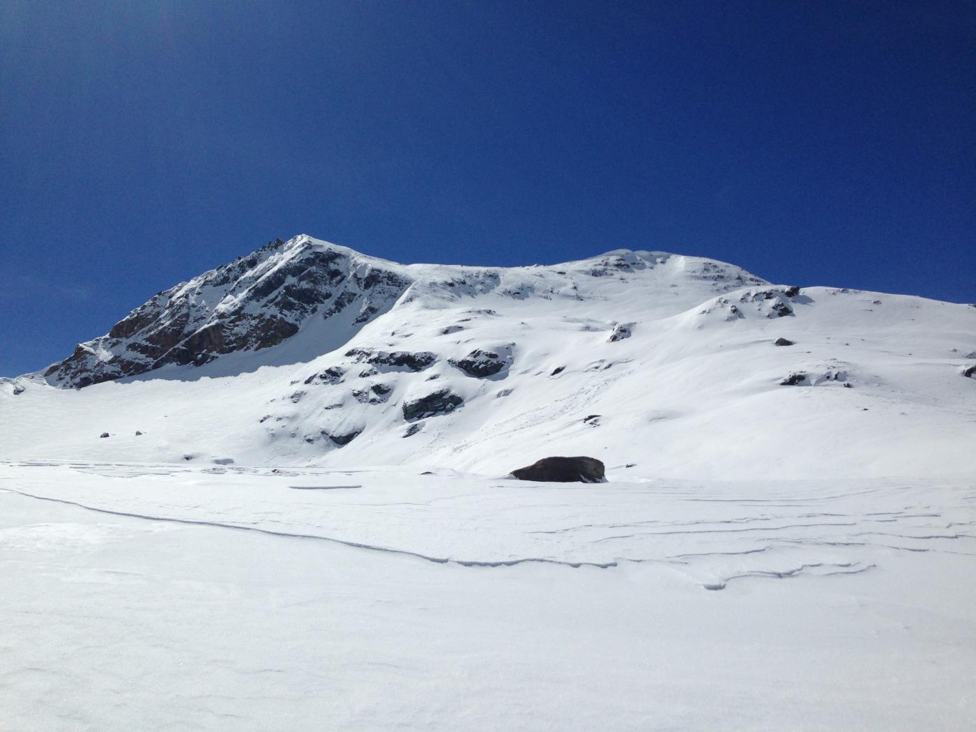 Ulitmi pendii verso la cima (a sinistra)