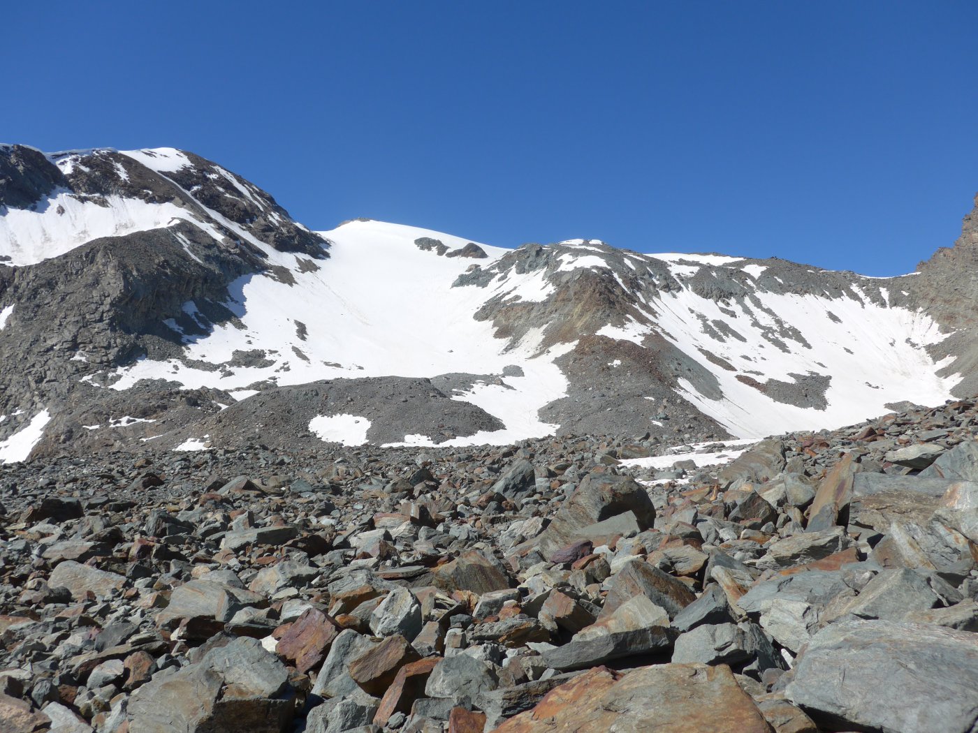 Il pendio al fondo del vallone delle Meyes