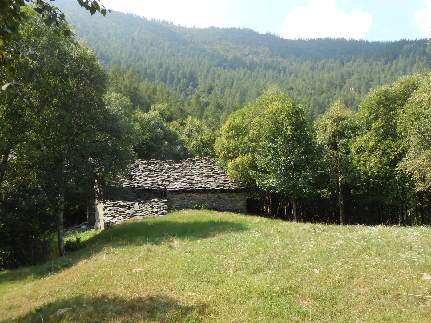 Ca 'd Girot.un piccolo angolo di pace ,poco prima di arrivare a Urtirè