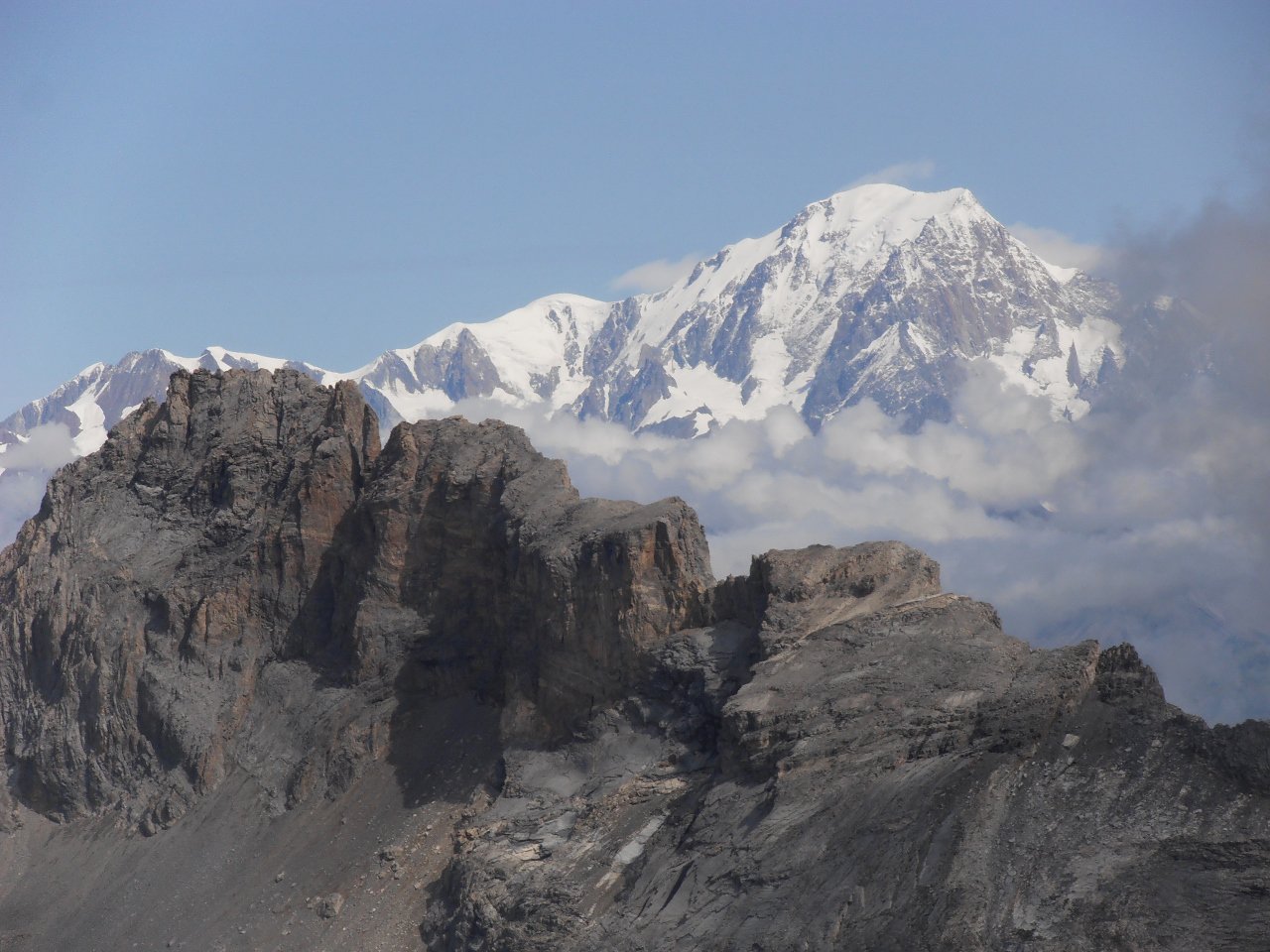 14 - l'Aliet con il Monte Bianco alle spalle