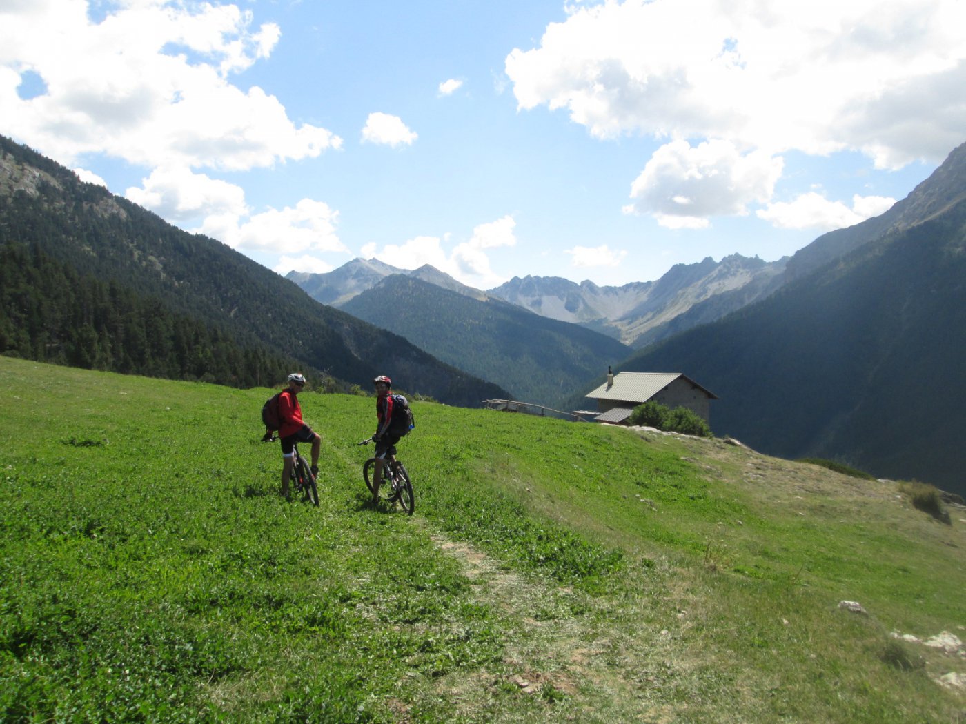 l'inizio del sentiero verso gli Chalet des Ayes