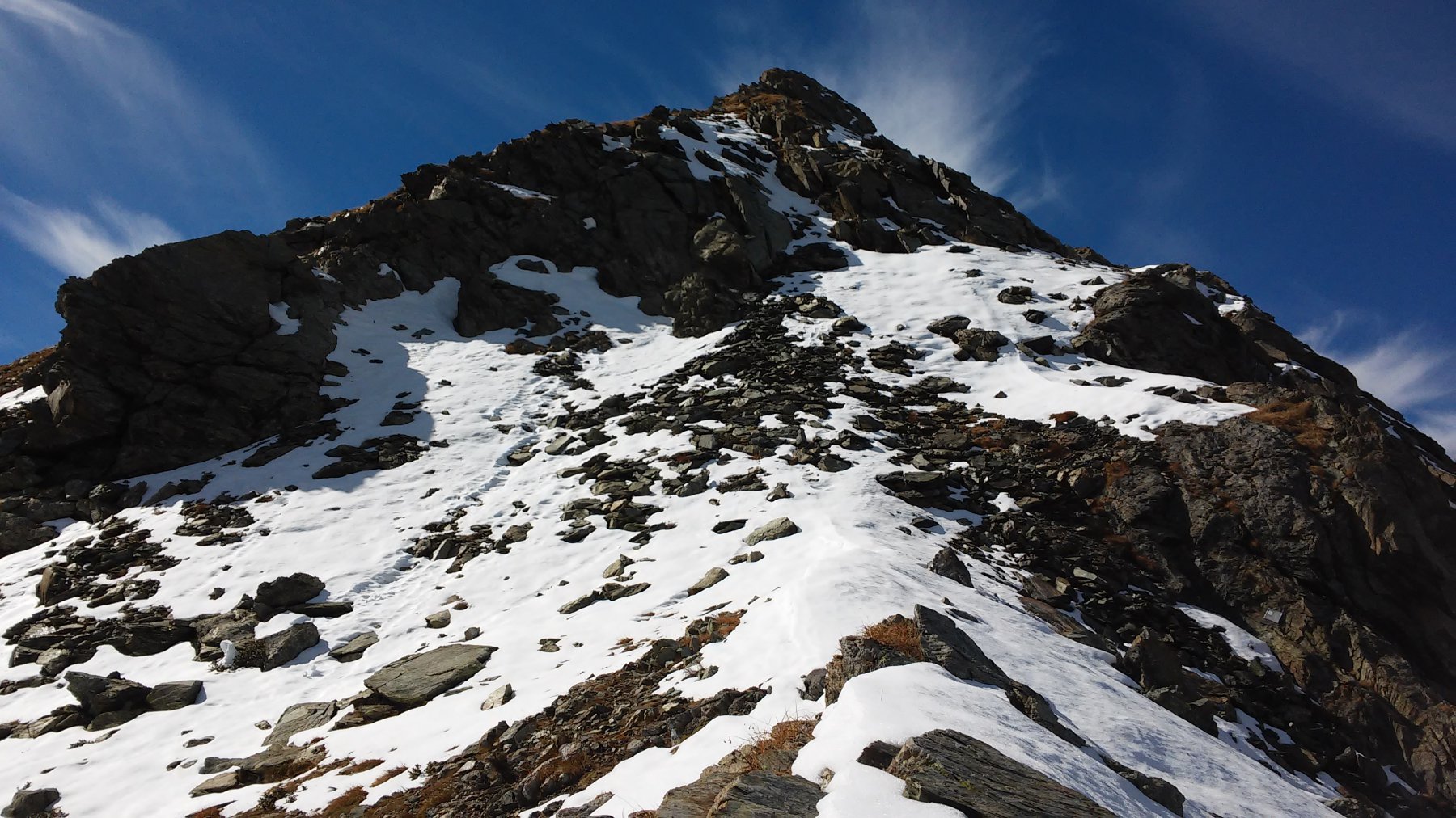 Punta Cruvin cresta est