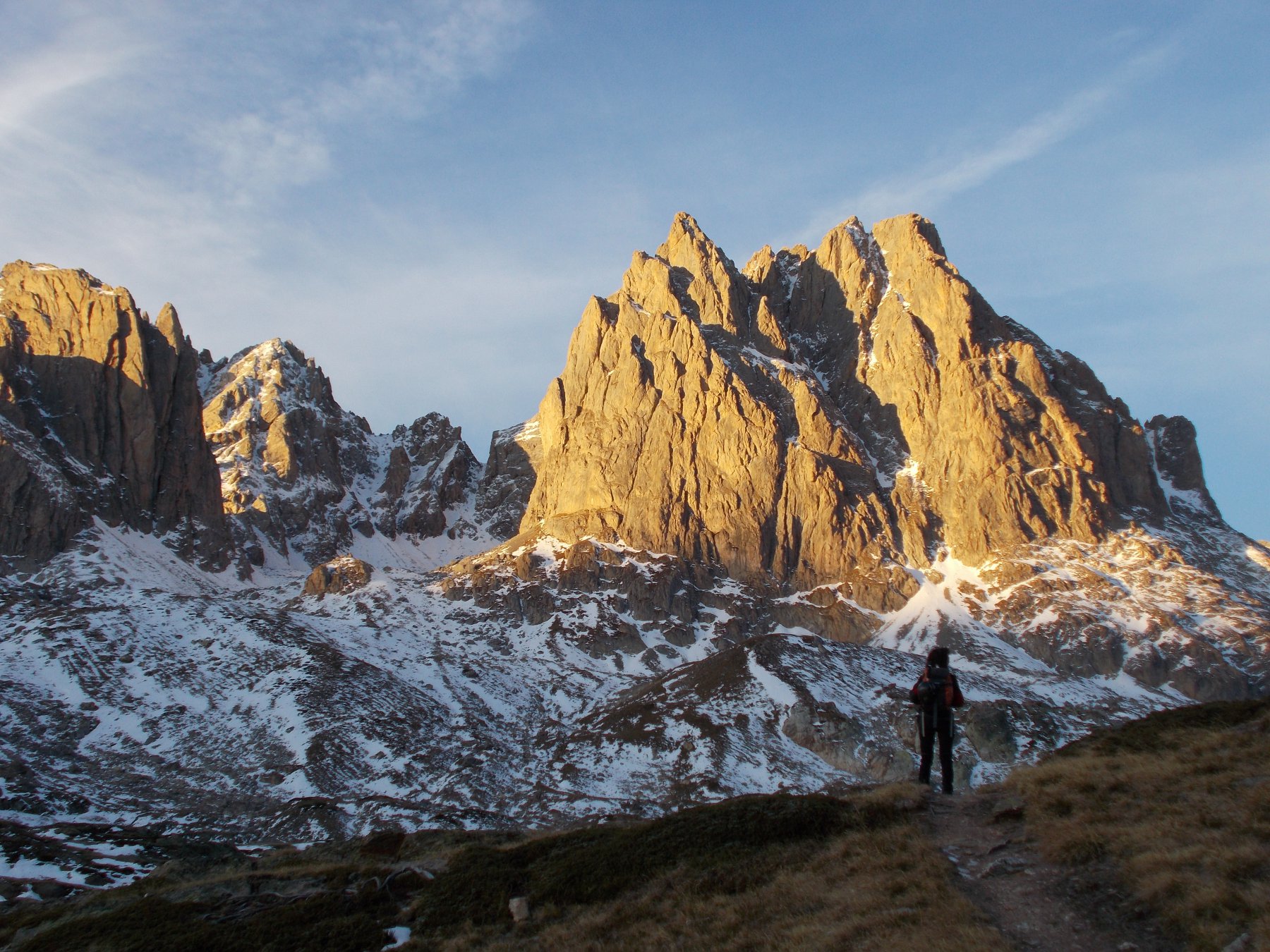 La Pointe de Banchet nel gruppo dei Cerces..salendo all'Aig. Noire..all'alba.