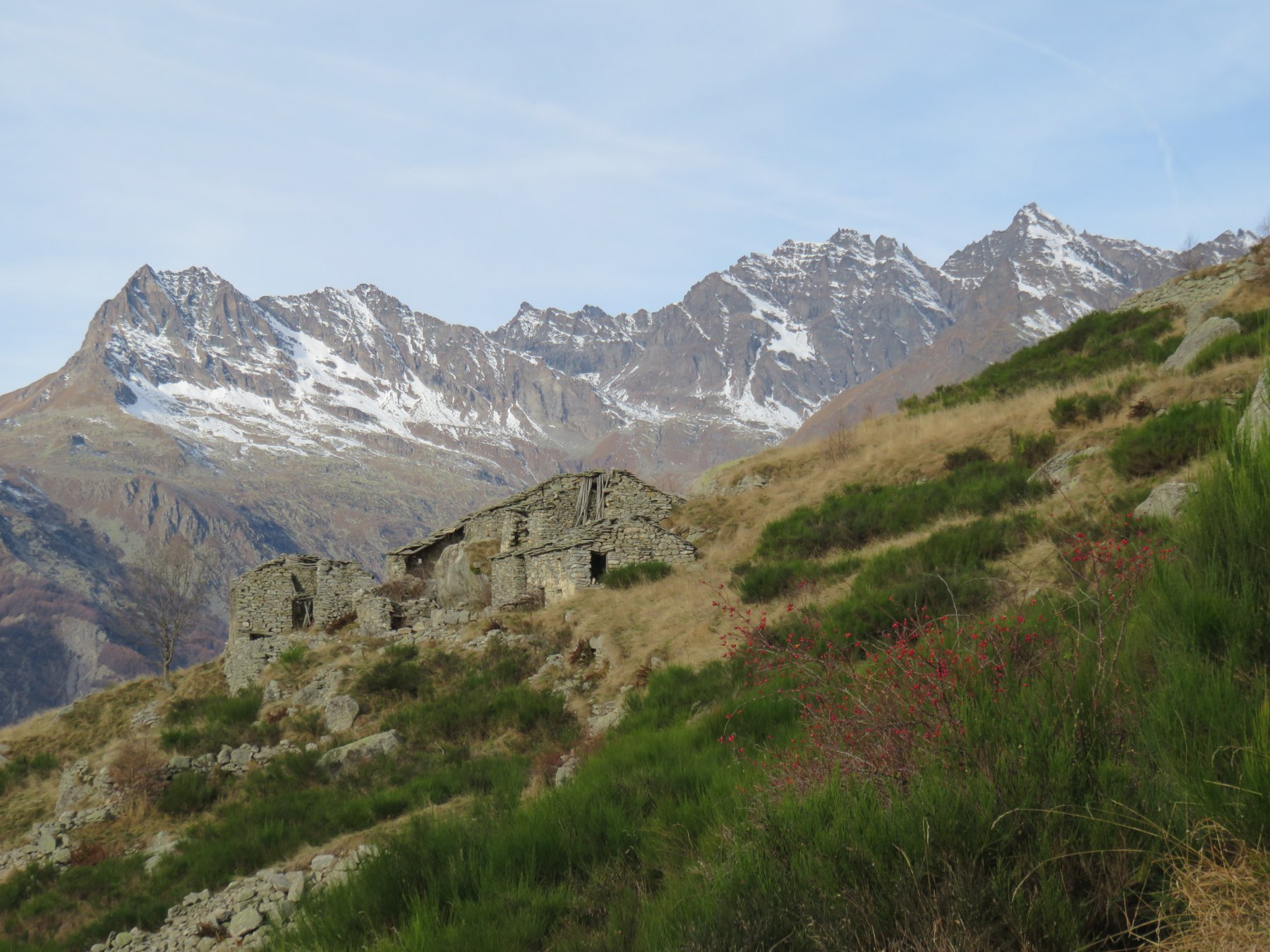 Gruppo intermedio delle case di Ambrella