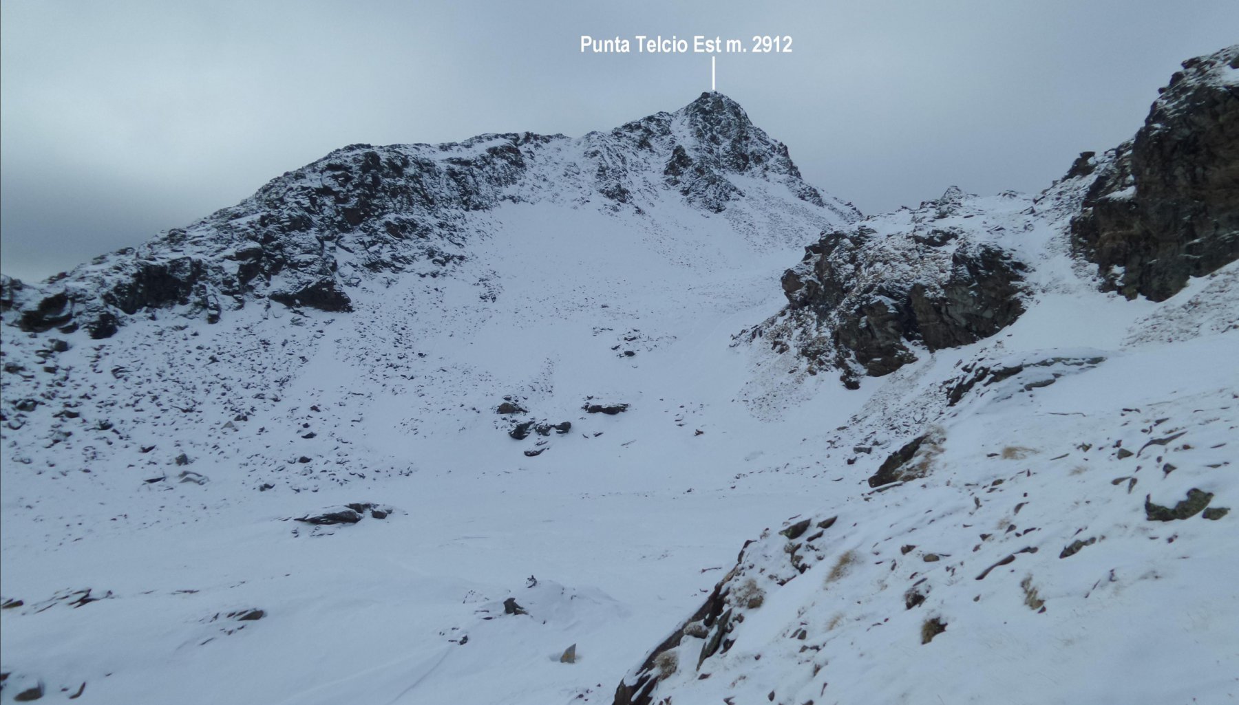 la Punta Telcio Est vista salendo al Colle di Salza
