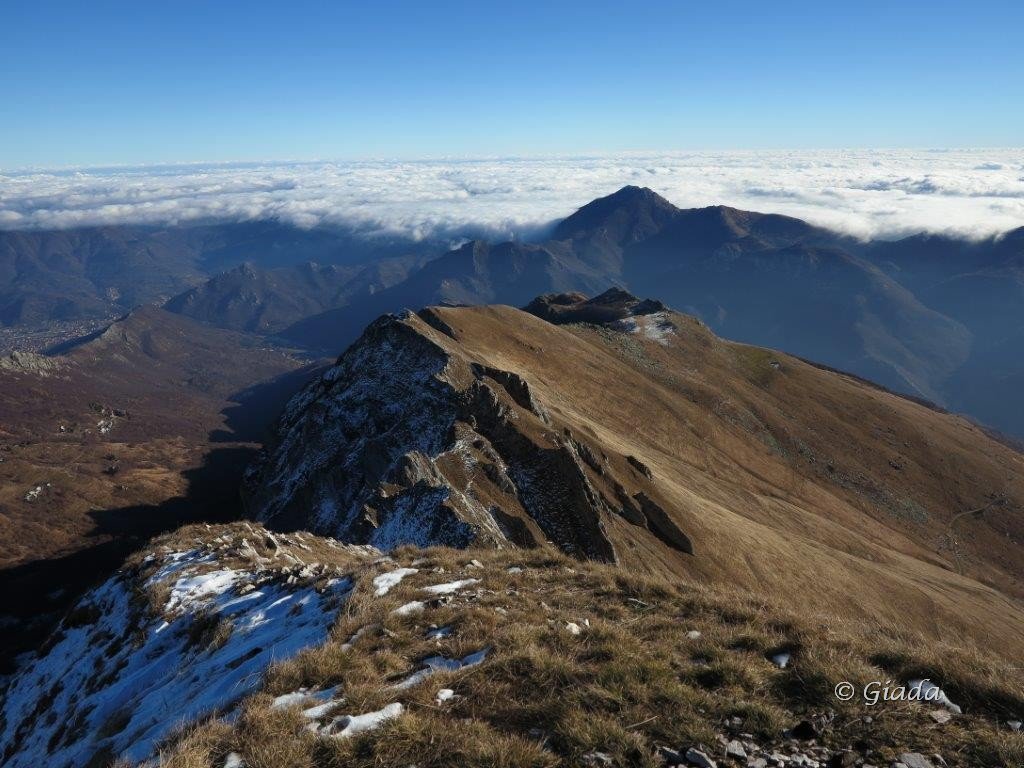 Verso la Liguria e la cresta est