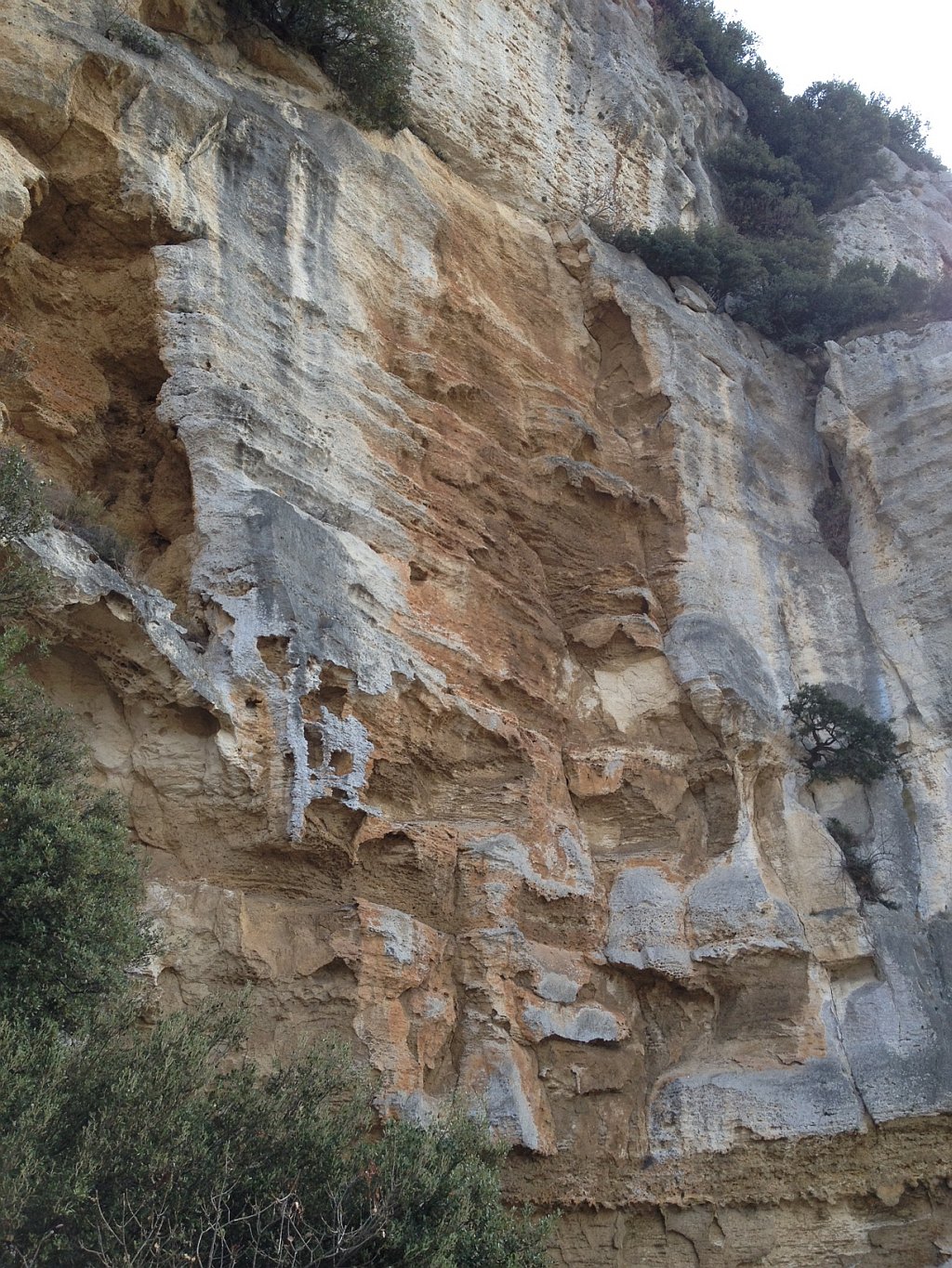 La splendida erosione a destra della via