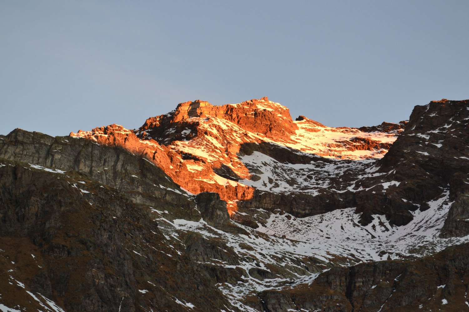 primo sole sull'Arbola