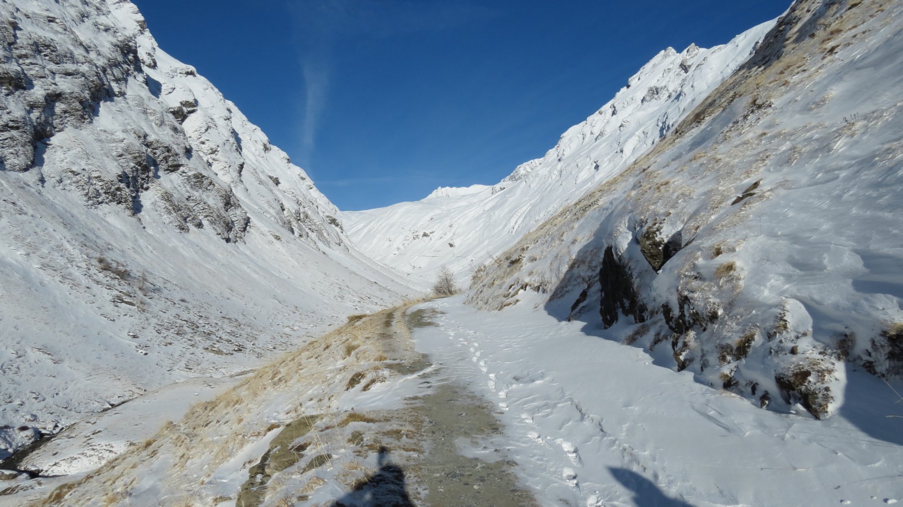 il tratto iniziale del lungo Vallone di Chavannes (3-1-2016)